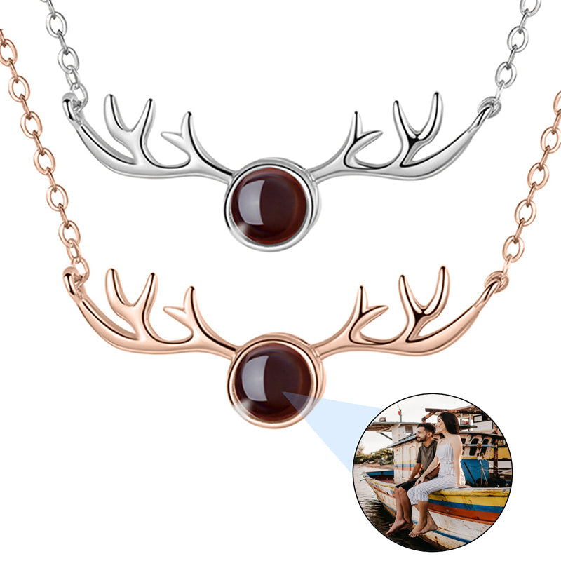 Locket Necklace for Women Vintage, Heart Star Moon Butterfly Angel Holds Picture Photo Oval Locket Pendant Memorial Necklace Personalized Celestial Jewelry Birthday Gifts