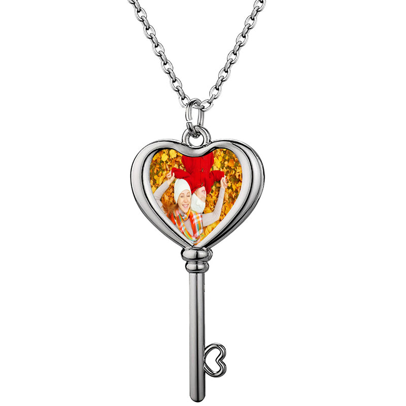 Family Necklace ? Personalized Gift ? Linked Circle Necklace ? Custom Children Name Rings ? Eternity Necklace ? Mother Gift ? NM30F30