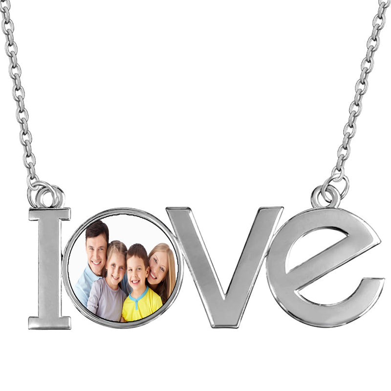 Family Name Necklace with Heart ? Custom Multiple Name Necklace ? Personalized Name plate Necklace ? Kids Names for Mom